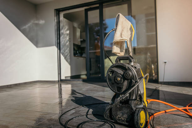 Best Sidewalk and Walkway Cleaning  in Rochester, MI